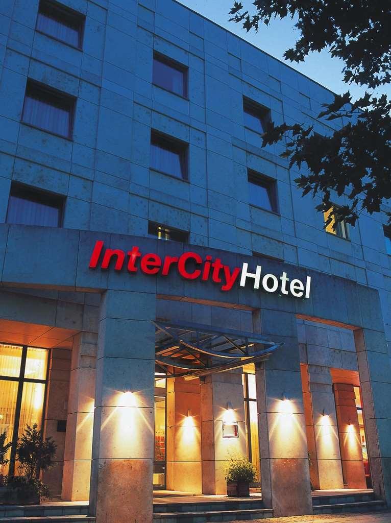 Intercityhotel Ulm Exterior foto